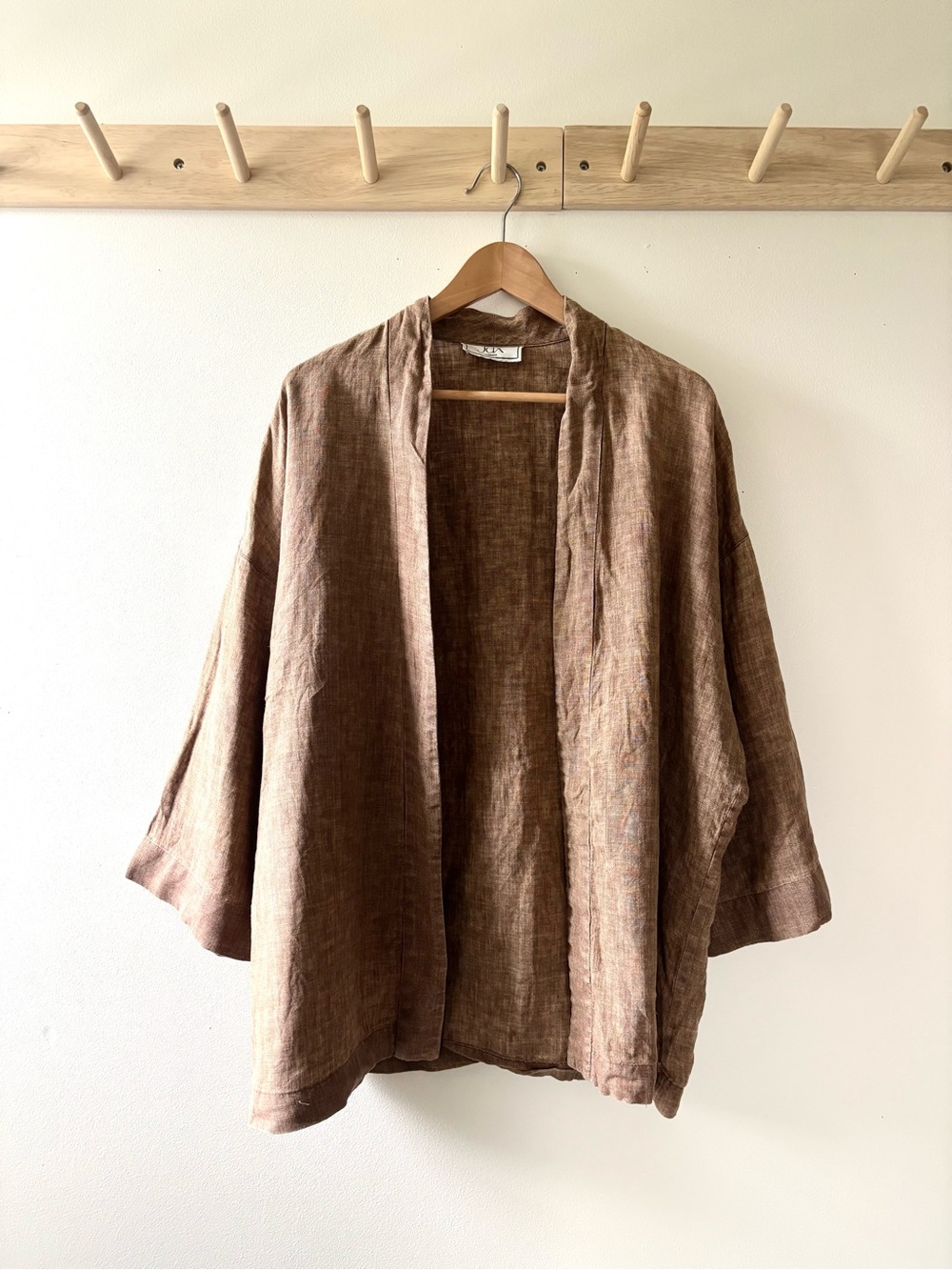 Jax Relaxed Open-Front Linen Jacket in Warm Brown